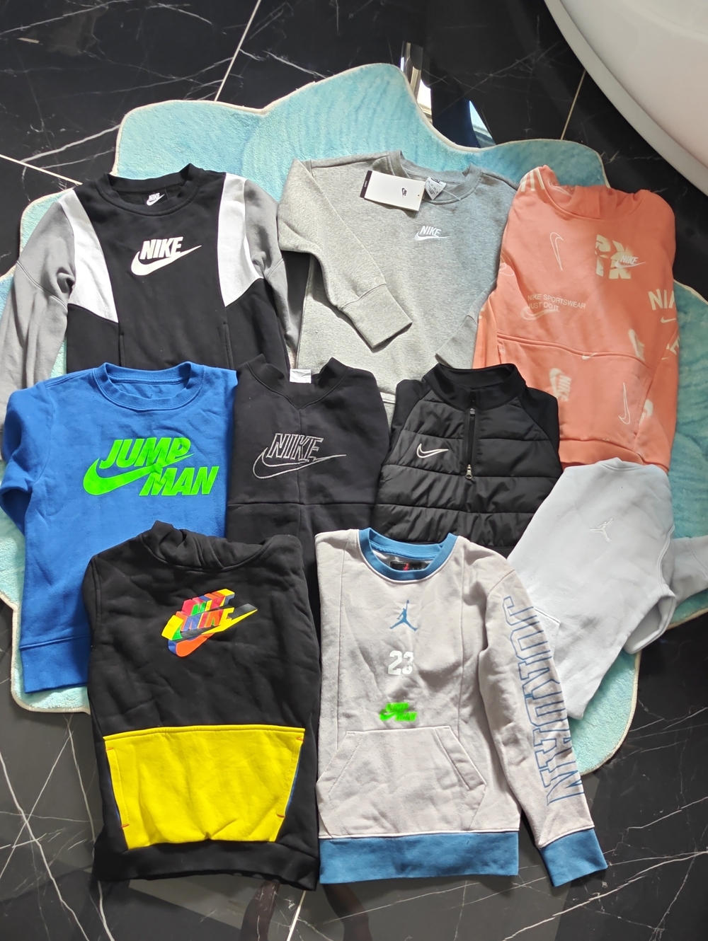 Nike Kids' Mixed Colors Athletic Sweatshirt - Assorted